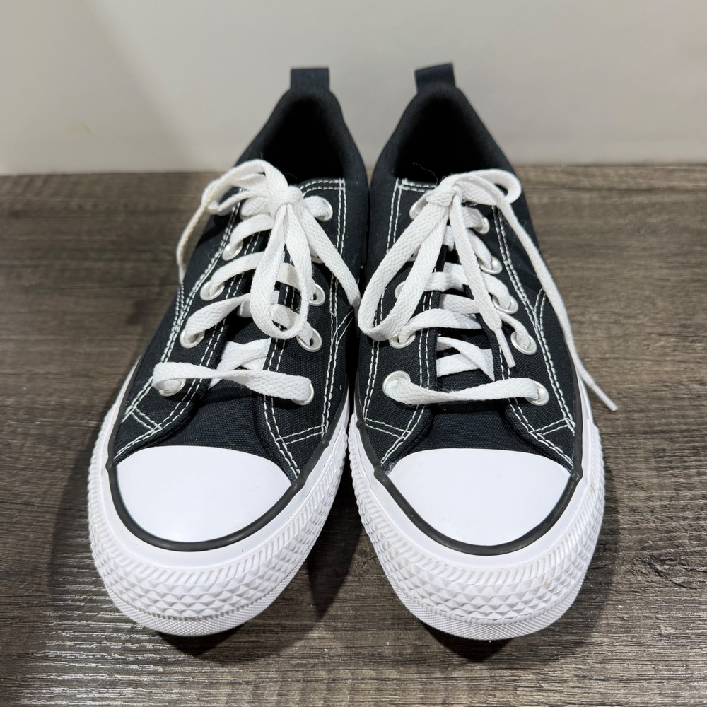 Converse All Star Kids Size 5.5 Youth Black Low Top Sneaker Classic EUC